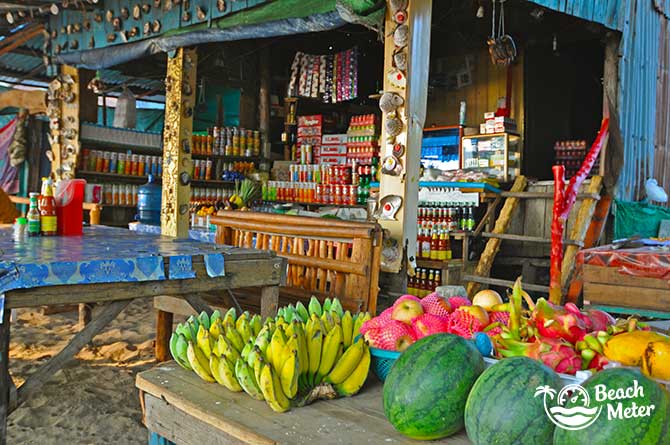 Fruit store on the main street of M'Pay Bay Village, Koh Rong Samloem. © Beachmeter.com