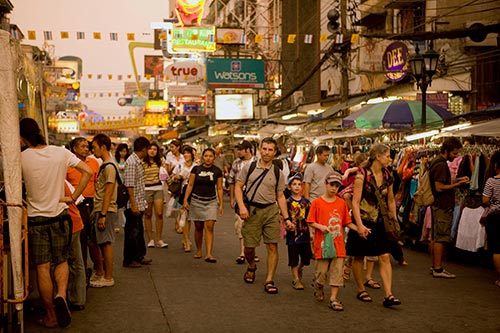 regulate the purpose client Khaosan Road - Bangkok's Infamous Backpacker Street | Beachmeter.com